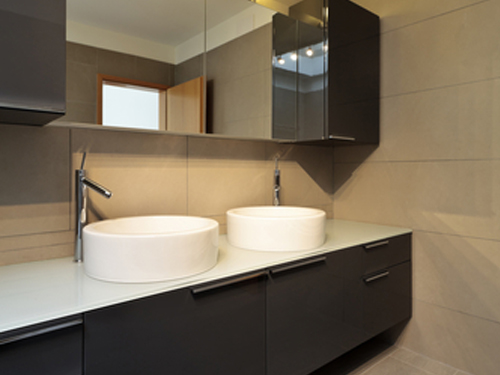 ΜΟΝΤΕΡΝΟ ΜΠΑΝΙΟ 7