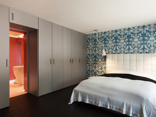 ΑΝΟΙΓΟΜΕΝΗ ΝΤΟΥΛΑΠΑ 11