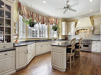 ΚΛΑΣΙΚΕΣ ΚΟΥΖΙΝΕΣ 12