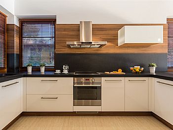 ΜΟΝΤΕΡΝΑ ΚΟΥΖΙΝΑ 37