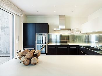 ΜΟΝΤΕΡΝΑ ΚΟΥΖΙΝΑ 38