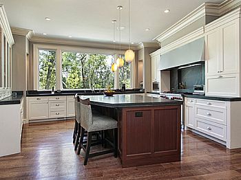 ΚΛΑΣΙΚΕΣ ΚΟΥΖΙΝΕΣ 31