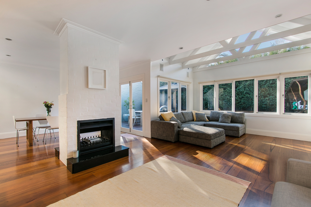 ΞΥΛΙΝΟ ΔΑΠΕΔΟ 32